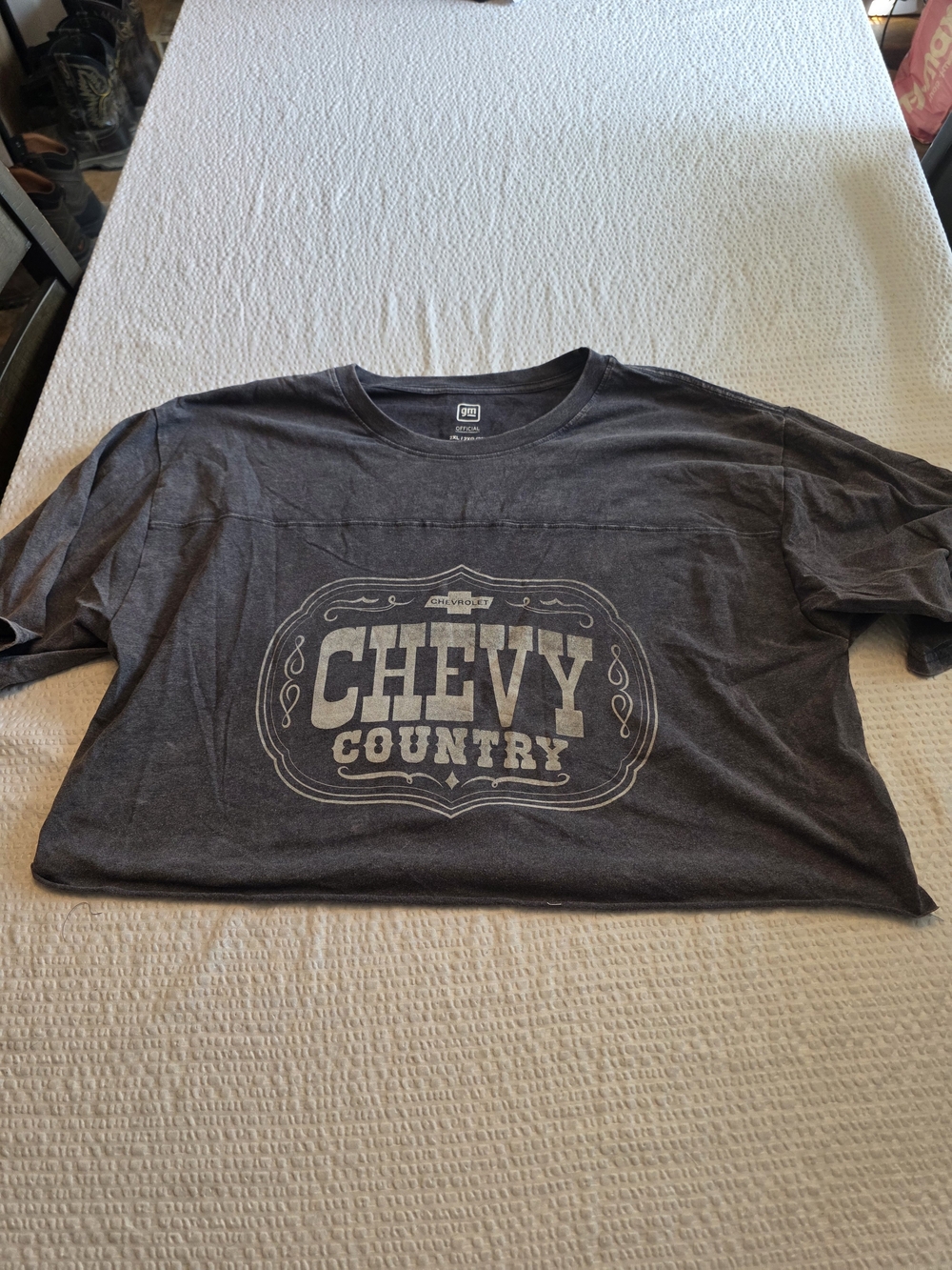 Chevy Country Women's Charcoal Crop Tee 2xl